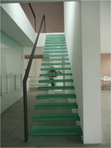 escalier-en-verre